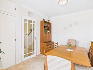 Dining Room- click for photo gallery